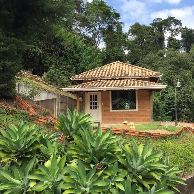 Recanto Dos Beija Flores, Chale Lantana B Monte Alegre do Sul Bagian luar foto